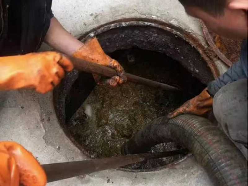 虞城清理化粪池时如何避免沼气的危害?